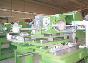 Grinding machine