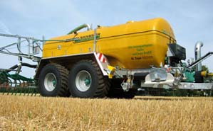 Liquid manure tank trucks by Zunhammer GmbH