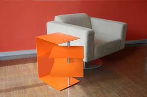 iglidur G in a designer side table