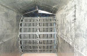 Series 600 with extension link in an special guiding channel.