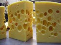 Mechanism to centralise blocks of cheese